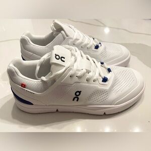 ON the ROGER spin sneakers women’s size 7.5 undyed-white/indigo